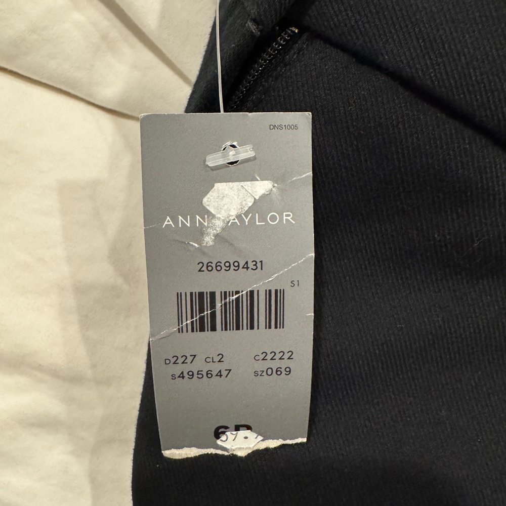 Ann Taylor Marina Black Wide-Leg Trousers - Picture 4 of 4